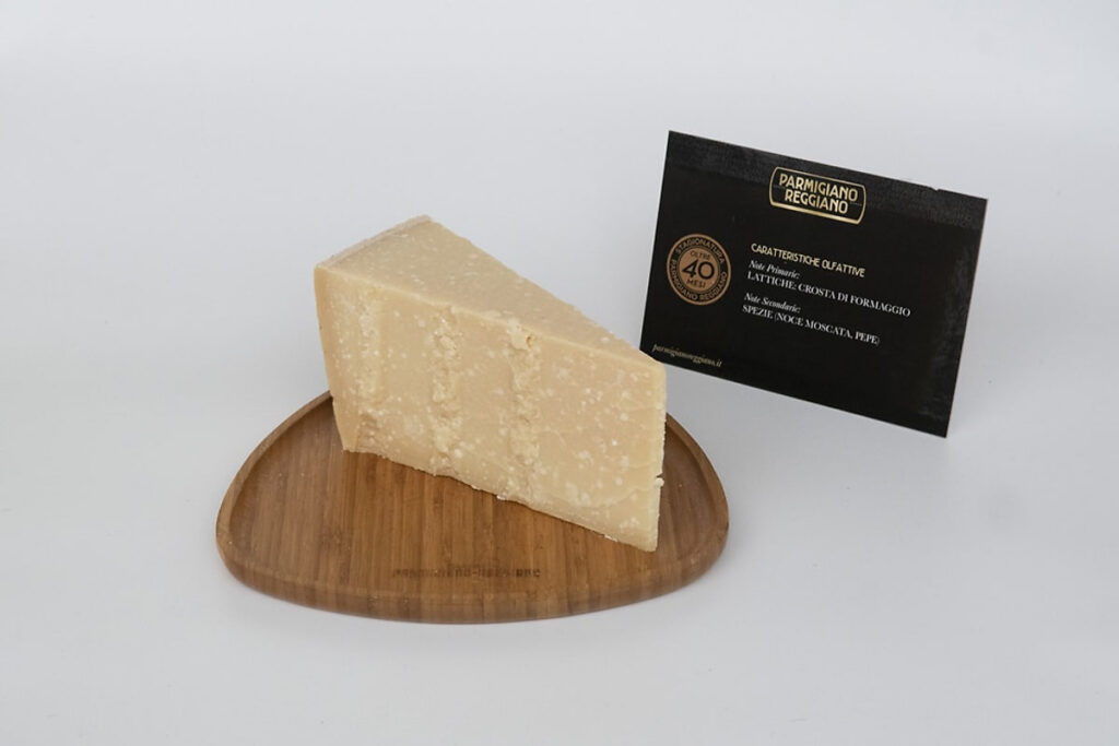 Parmigiano Reggiano 40 mesi sul tagliere